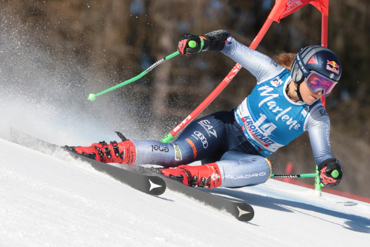 Goggia trionfa nella discesa di Cortina, Brignone terza